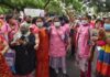आशा कार्यकर्ता देश भर में उठा रहे है आवाज लेकिन नहीं बना पा रहे दबाव।