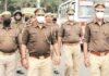 पेड़ से लटका मिला युवक का शव, परिवार ने लगाया पुलिस पर आरोप।